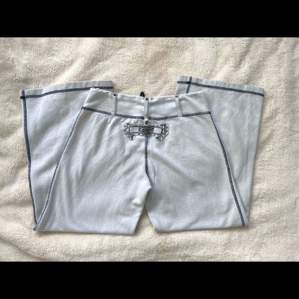 SOLD Cropped lounge pants 🤍